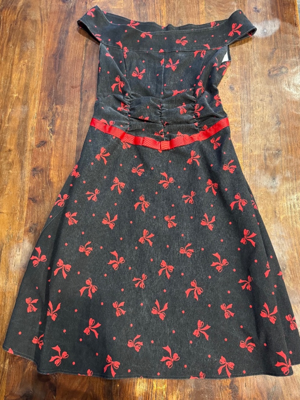 Torrid Dress Size 14 Black with Red Bows Print Off Shoulder Pinup Rockabilly Y2K